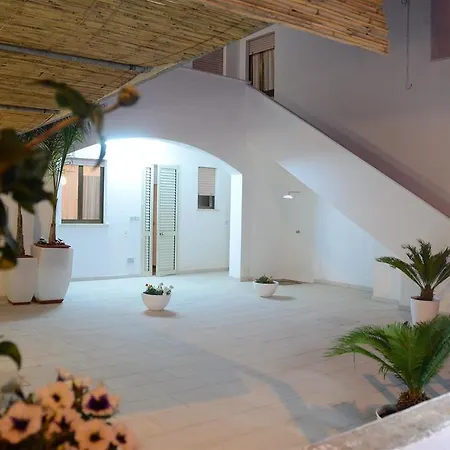 Leca's House A 100m Dal Mare Apartment Gagliano del Capo