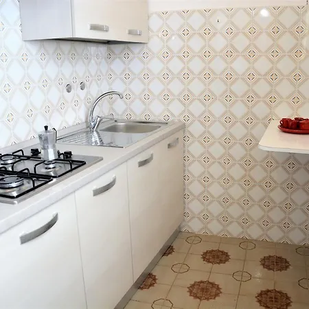 Leca's House A 100m Dal Mare Apartment